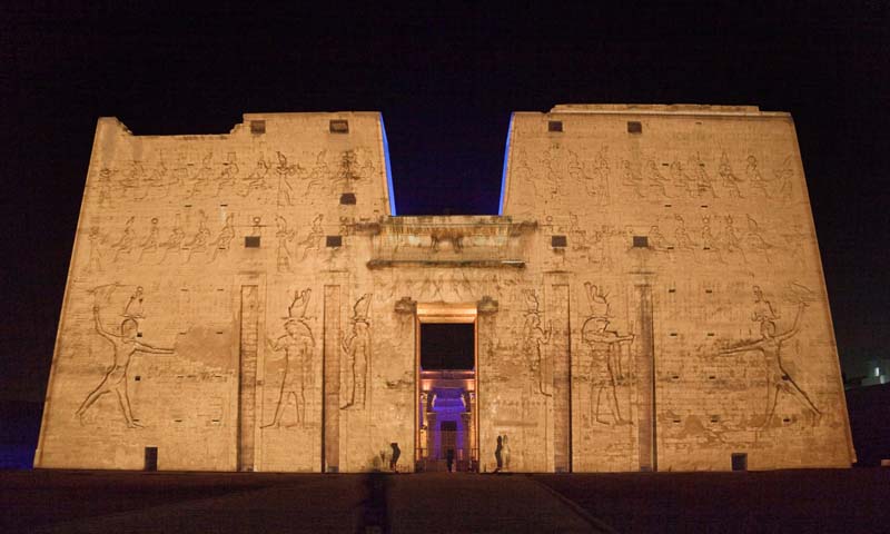 301_Edfu_akt_3